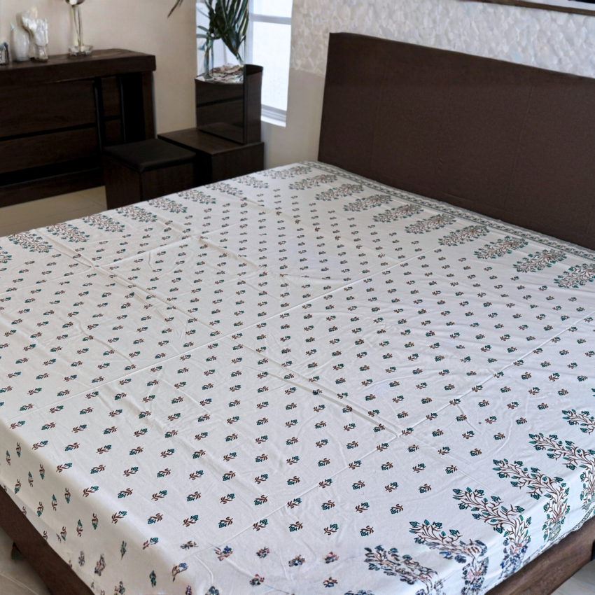 Bedsheet (1 bedsheet + 2 pillow cases) 007